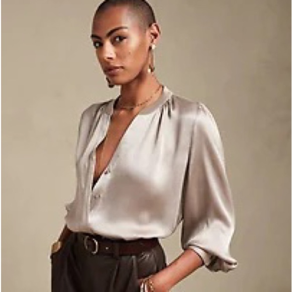 Banana Republic Satin Shirred-neck Blouse XL